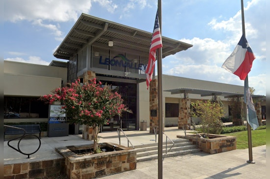 Leon Valley City Council Honors Outgoing Member, Welcomes New Mayor and Councilors Amid Key Rezoning Debate