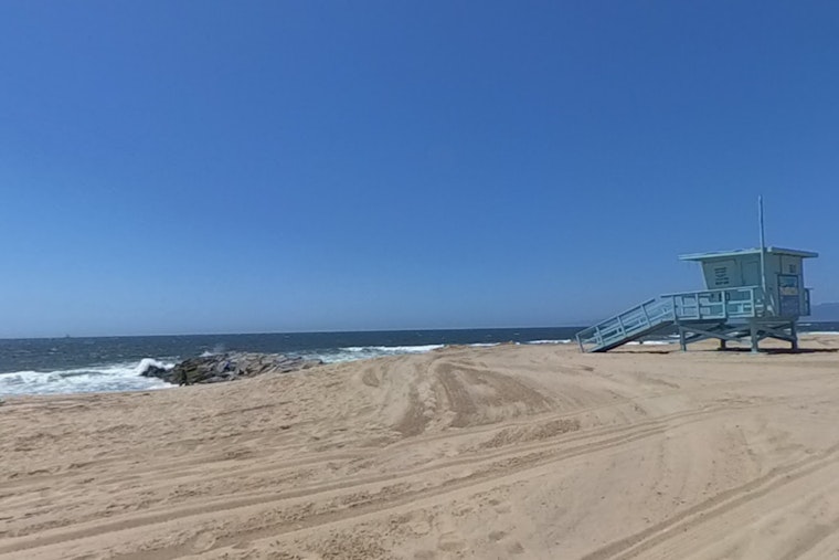 Los Angeles Beach Hazards, High Bacteria Levels Prompt Closures and Warnings