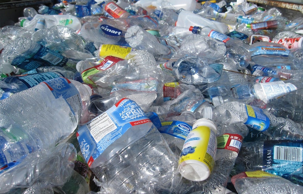 Los Angeles County Bolsters Fight Against Plastic Waste, Backs Bills to Close Bag Ban Loophole