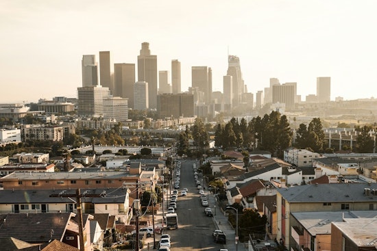Los Angeles Enveloped in Fog and Drizzle, Sun Expected to Emerge for Memorial Day Weekend