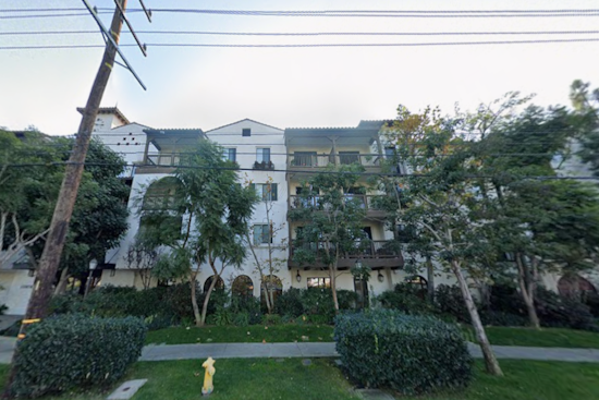 Los Angeles Fire Department Quickly Extinguishes Del Rey Apartment Fire, No Injuries Reported