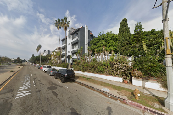 Los Angeles Firefighters Douse Westchester Garage Blaze in Under 20 Minutes, No Injuries Reported