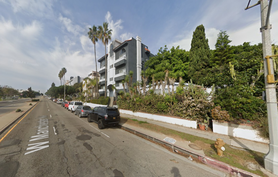 Los Angeles Firefighters Douse Westchester Garage Blaze in Under 20 Minutes, No Injuries Reported