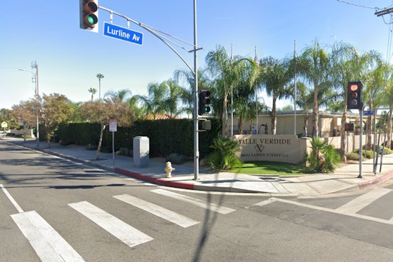 Los Angeles Firefighters Quickly Extinguish Chatsworth Mobile Home Blaze, One Hospitalized
