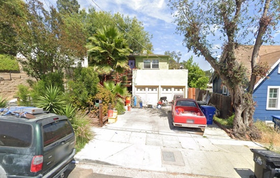 Los Angeles Firefighters Quickly Extinguish Highland Park Attic Fire, No Injuries Reported