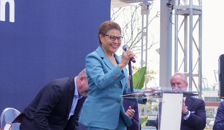 Los Angeles Mayor Karen Bass and Biden Administration Launch Amazon's Electric Truck Fleet for Greener Ports