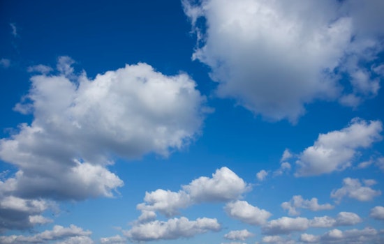 Los Angeles Welcomes Cloudy Skies and Patchy Drizzle in Departure from Usual Sunshine