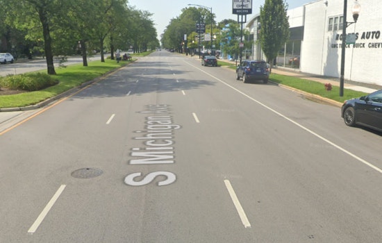 Man, 36, Fatally Injured in Physical Dispute on Chicago's South Side; Suspect in Custody