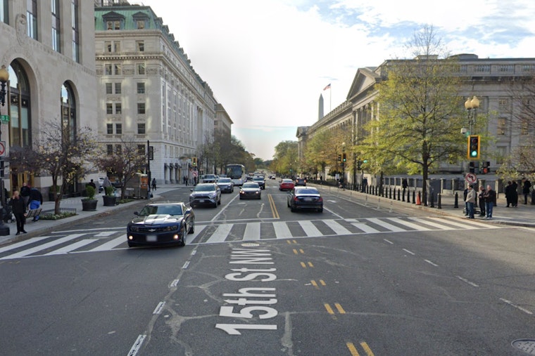 Man Dies in High-Speed Crash Into White House Security Barrier, No Threat to White House