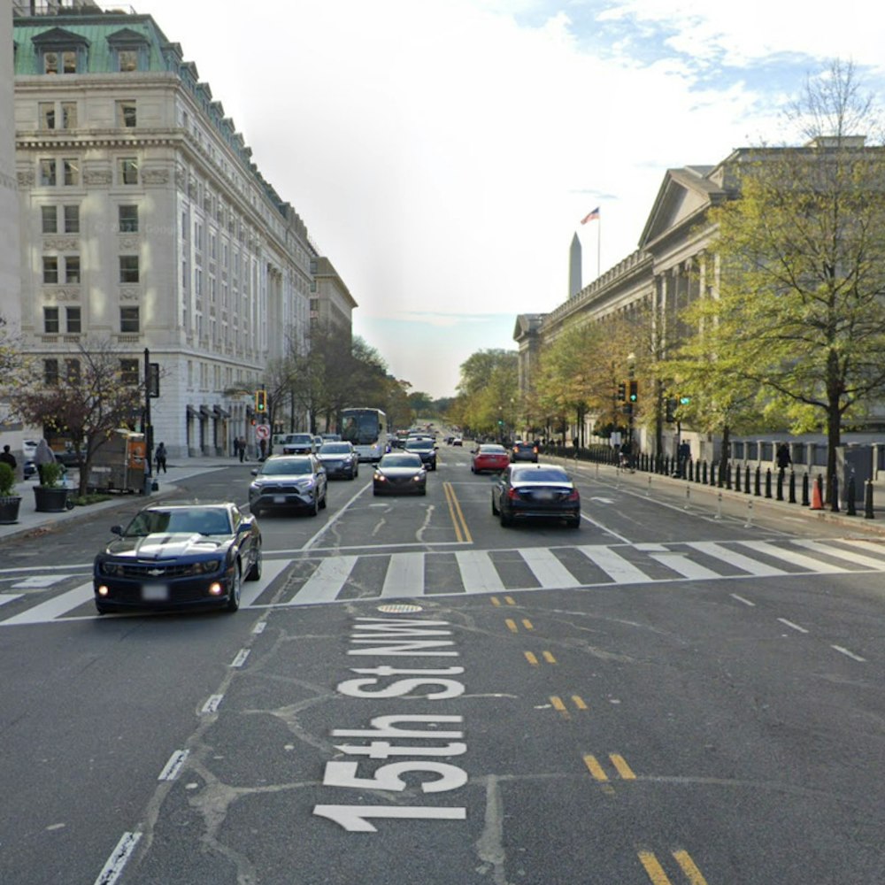 Man Dies in High-Speed Crash Into White House Security Barrier, No Threat to White House
