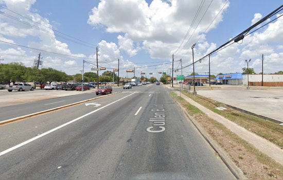 Man Fatally Struck in Hit-and-Run on Cullen Boulevard, Houston Police Seek Suspect