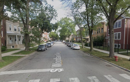Man Found Fatally Shot in Crashed Vehicle in Chicago's Woodlawn Neighborhood
