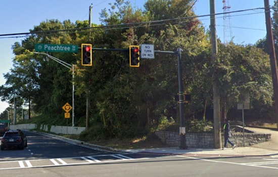 Man Injured in Early Morning Shooting on Atlanta’s Peachtree Street, Suspect at Large