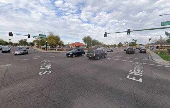 Man Killed, Teen Critically Injured in Overnight Ahwatukee Shooting, Phoenix Police Investigating