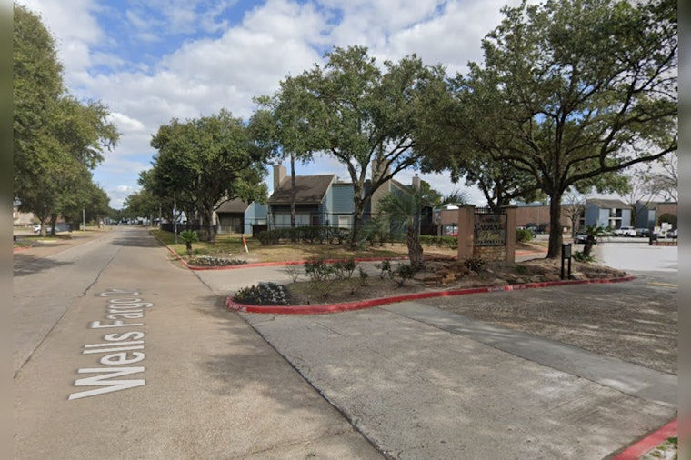 Man Pronounced Dead After Shooting at Houston Apartment; Suspects at Large, Harris County Sheriff's Office Investigating