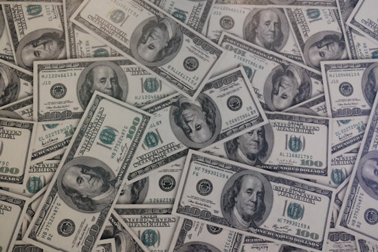 Man Sentenced in Seattle for Defrauding COVID-19 Relief Funds, Faces 42 Months