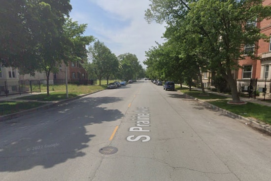 Man Shot in Ankle, Vehicle Stolen in Early Morning Carjacking in Chicago's South Side