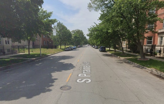 Man Shot in Ankle, Vehicle Stolen in Early Morning Carjacking in Chicago's South Side