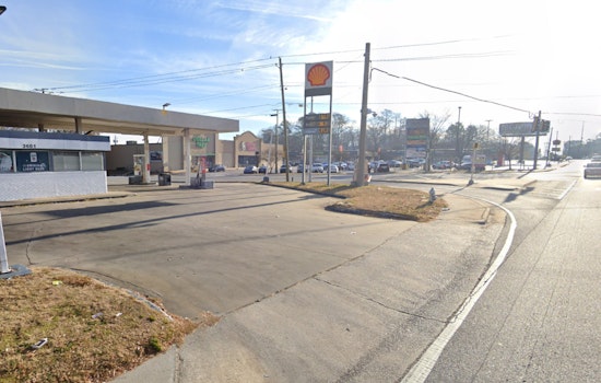 Man Stabbed on Busy Atlanta Street, Police Seek Witnesses to Morning Attack
