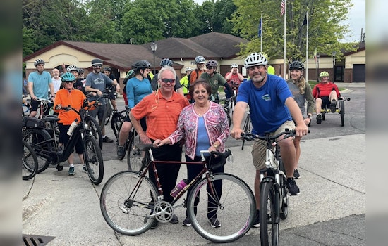 Mankato and North Mankato Mayors Lead Slow Roll Ride Promoting Cycling-Friendly Communities