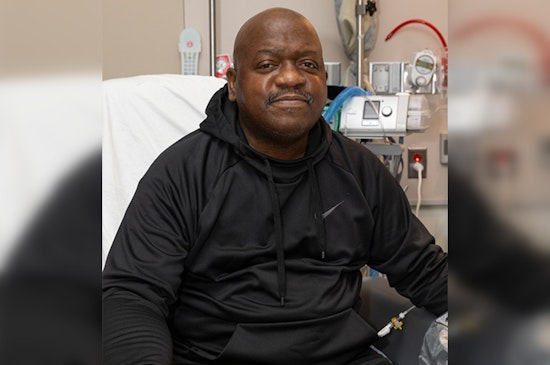 Massachusetts Man, World's First Pig Kidney Transplant Recipient, Dies Unrelated to Procedure