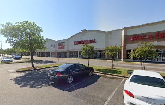 Memphis Firefighters Quickly Contain Strip Mall Blaze on Wolf Creek Parkway, No Injuries Reported