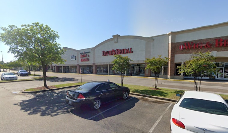 Memphis Firefighters Quickly Contain Strip Mall Blaze on Wolf Creek Parkway, No Injuries Reported
