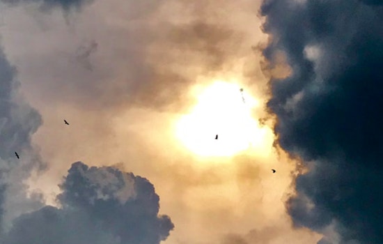 Miami Braces for Toasty Holiday Weekend with Highs in the 90s and Chance of Thunderstorms