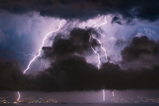 Miami Residents Anticipate Record-Breaking Heat and Potential Thunderstorms, Cooling Relief Ahead