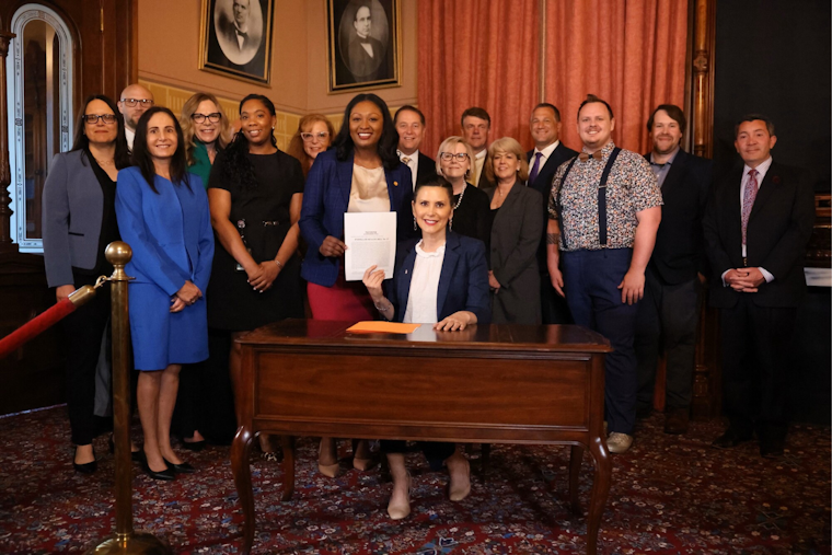 Michigan Governor Gretchen Whitmer Signs Bipartisan Bill Ensuring Parity in Mental Health Insurance Coverage