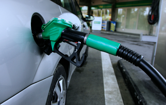 Michigan Sees Gas Prices Dip Ahead of Memorial Day Traffic, but Reversal Likely as Demand Swells