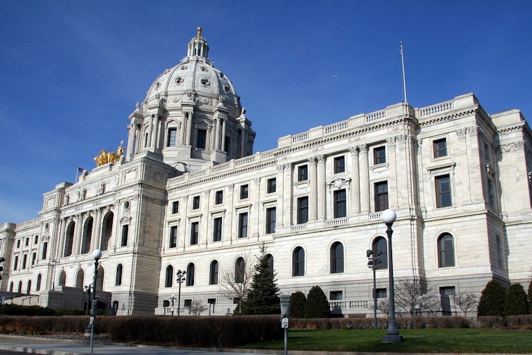 Minnesota Senate Taxes Committee Approves Measure to Expedite Child Tax Credit Payments