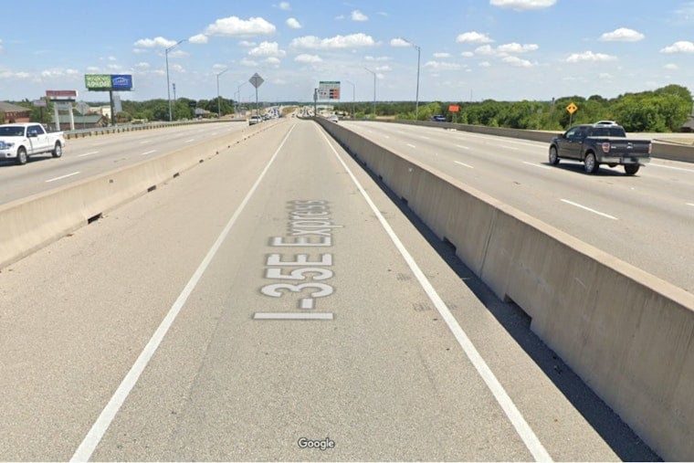 Multi-Vehicle Pileup on I-35 in Austin, 13 Involved, 9 Hospitalized, Causes Major Traffic Delays