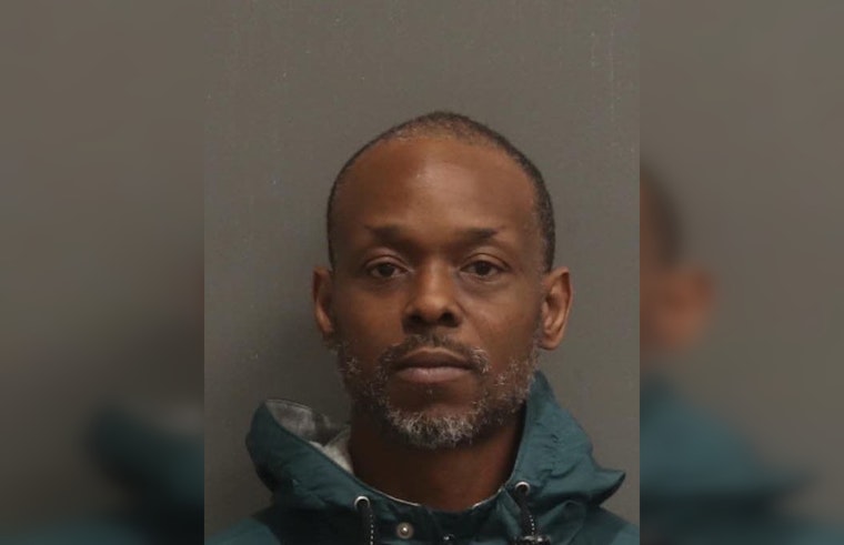 Nashville Man with 12 Felony Convictions Charged After Shooting, Standoff Leads to Dead Dog