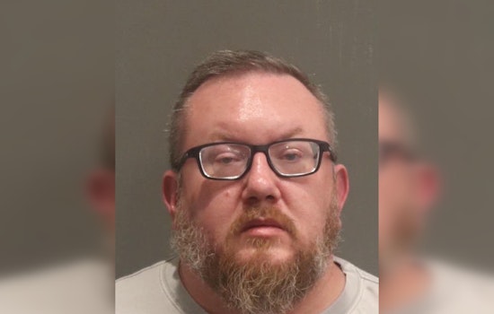 Nashville Police Department Civilian Guard Charged With Theft of Firearm