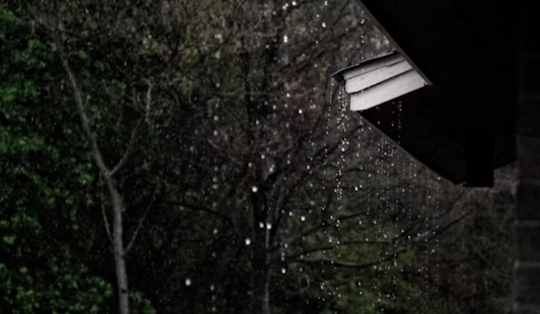 National Weather Service Predicts Showers and Thunderstorms for Atlanta