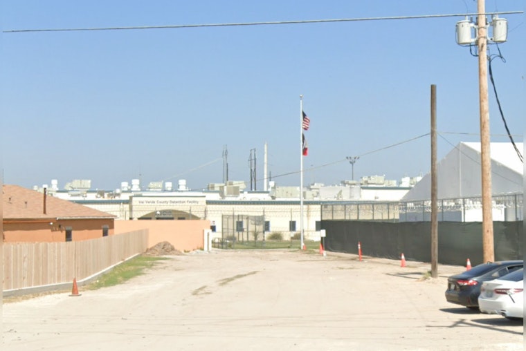 Nearly 200 Migrants Detained and Charged with Criminal Trespass Amid Border Surge in Texas
