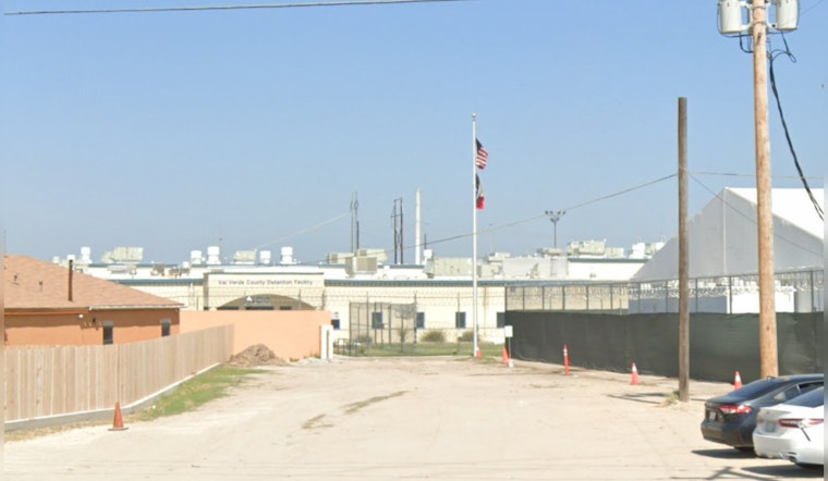 Nearly 200 Migrants Detained and Charged with Criminal Trespass Amid Border Surge in Texas