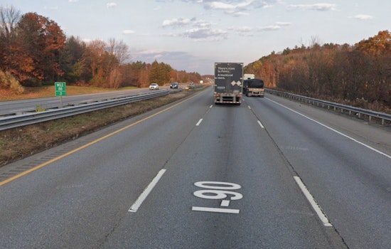New York Man Fatal In Motorcycle Crash on Massachusetts Turnpike in Auburn