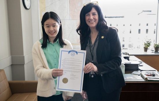 North Oaks Teen Alice Lee Honored by Minnesota Senator for Historic Chess Triumph