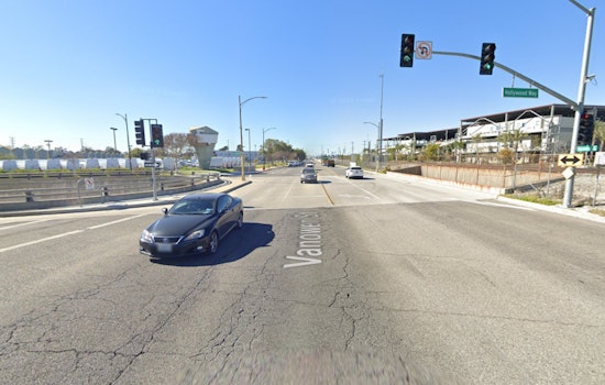 One Dead in Burbank After High-Speed Two-Car Crash on Vanowen Street