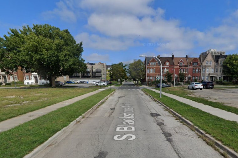 One Man Killed, Another Injured in Daylight Shooting on Chicago's South Side