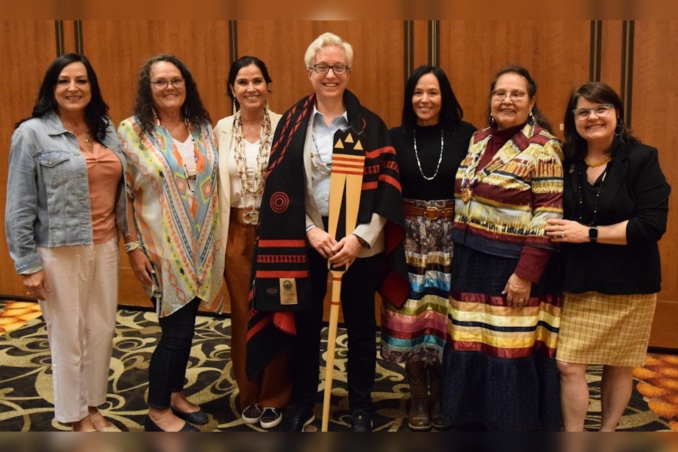 Oregon Governor Tina Kotek Strengthens Ties with Grand Ronde Tribe During In-depth Cultural Visit