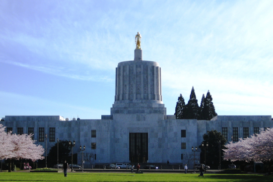 Oregon May Issue Another "Kicker" Tax Refund in 2024 as Economists Weigh Odds