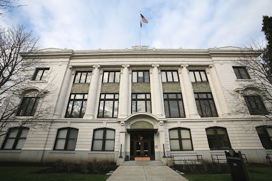 Oregon Supreme Court Rules to Detain Serious Drug Offenders Pre-Arraignment, Focus on Youth Involvement