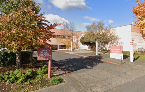 Oregon's Largest School Districts Sound Alarm on Funding Crisis, Seek State Action Amid Budget Cuts