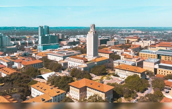 Over 700 UT Austin Faculty Members Sign No-Confidence Letter Against President Amid Protests