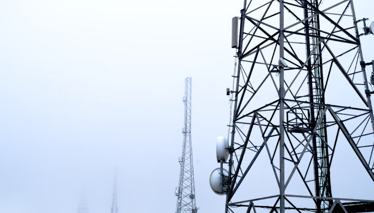 Over 722,000 Georgia Homes Face Internet Subsidy Cut as Congress Debates Funding Future