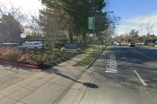 Palo Alto Postal Worker Robbed of Keys, Suspects at Large After Midtown Incident