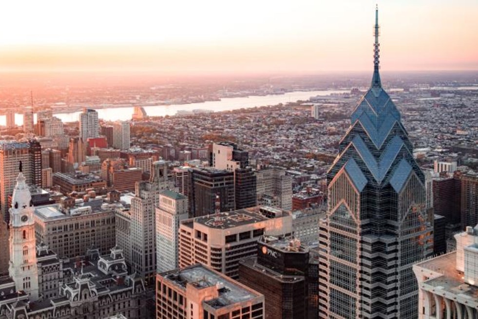 Philadelphia Enjoys Mild, Pleasant Sunday Weather with Highs in the Mid-70s, NWS Reports